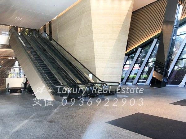 近捷運市府信義辦公室