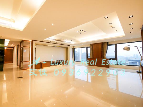 冠德遠見兩戶打通