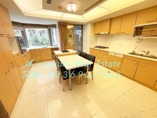 台北信義區大樓-1