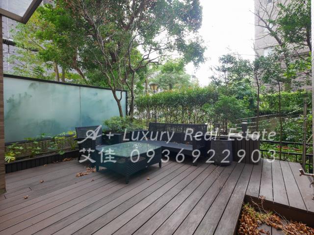 信義計畫區雲邸