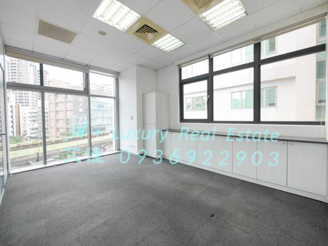 內湖大樓-9