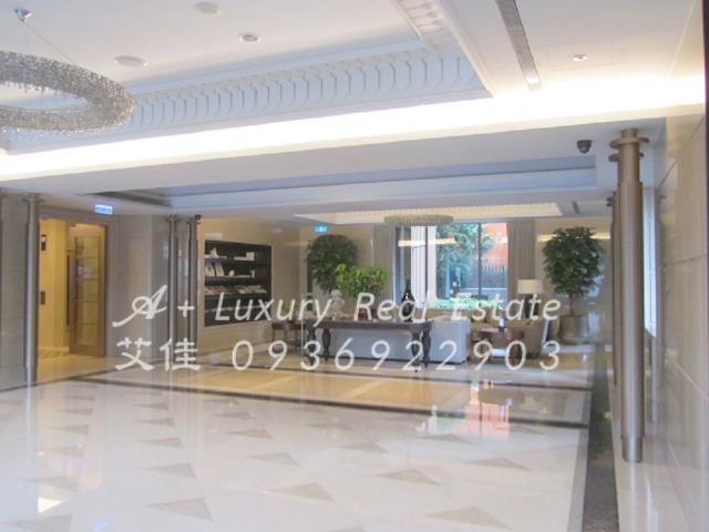華固鼎苑