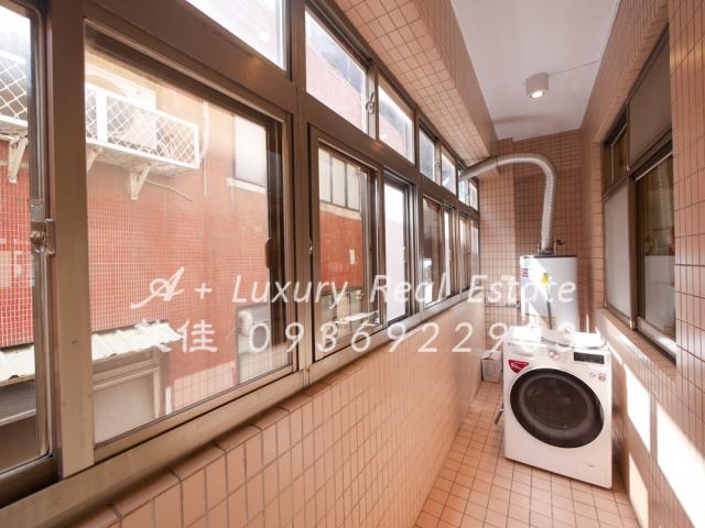 士林大樓-12