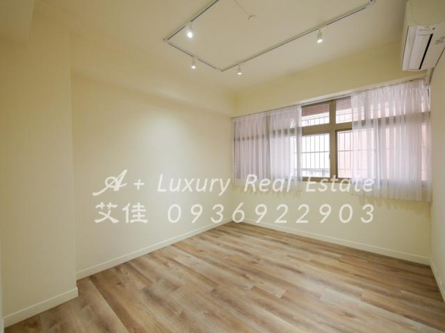 士林大樓-13